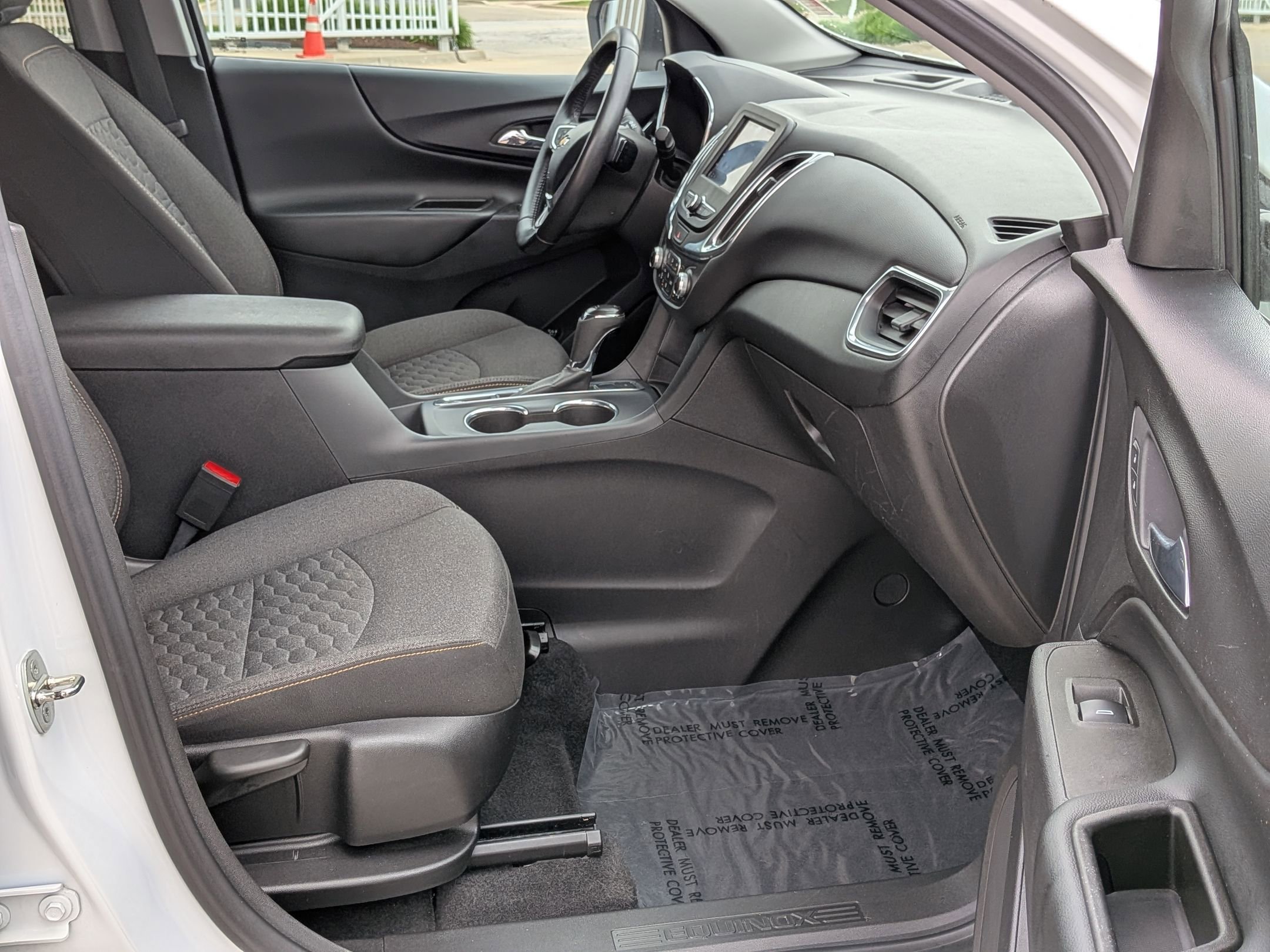 Used 2020 Chevrolet Equinox LT AWD/4WD image 28