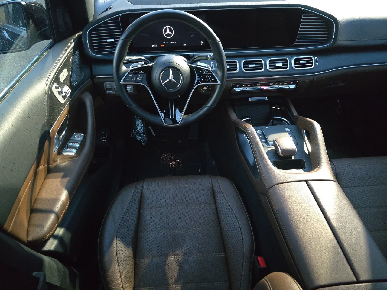 Used 2024 Mercedes-Benz GLE 450 4MATIC image 23