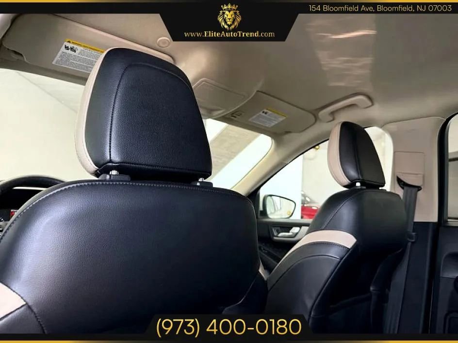 Used 2020 Ford Escape SEL image 27