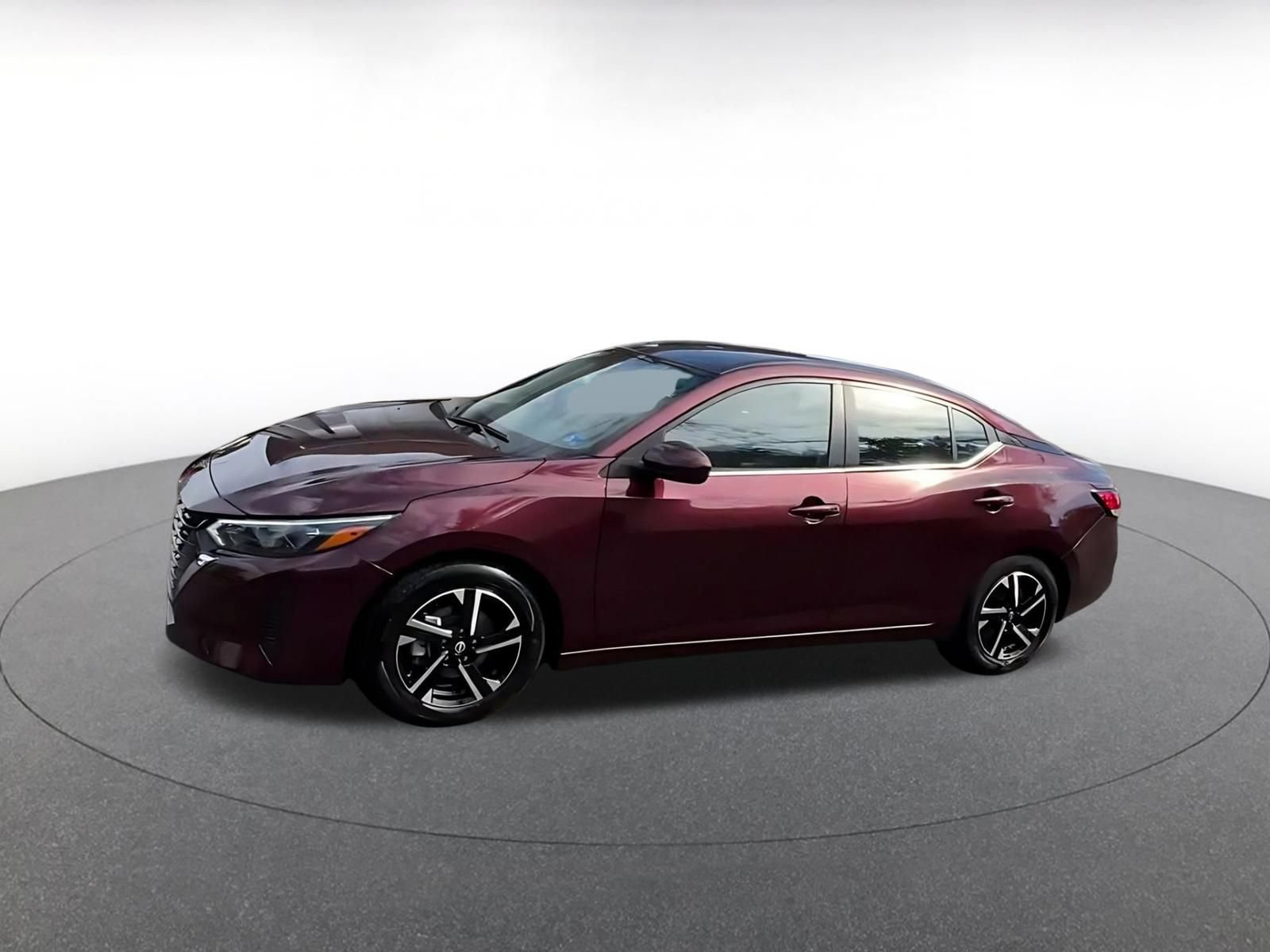 Used 2025 Nissan Sentra SV FWD image 6