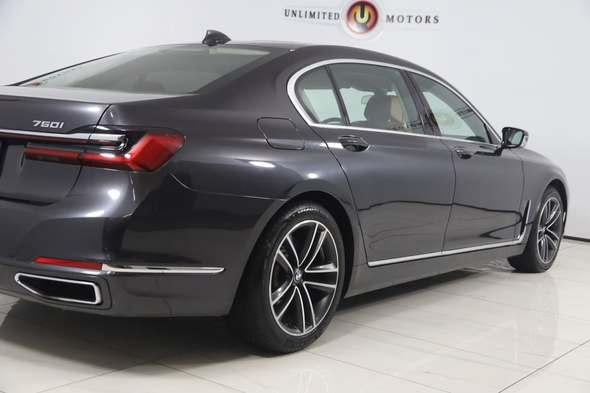 Used 2020 BMW 750i xDrive AWD/4WD image 52