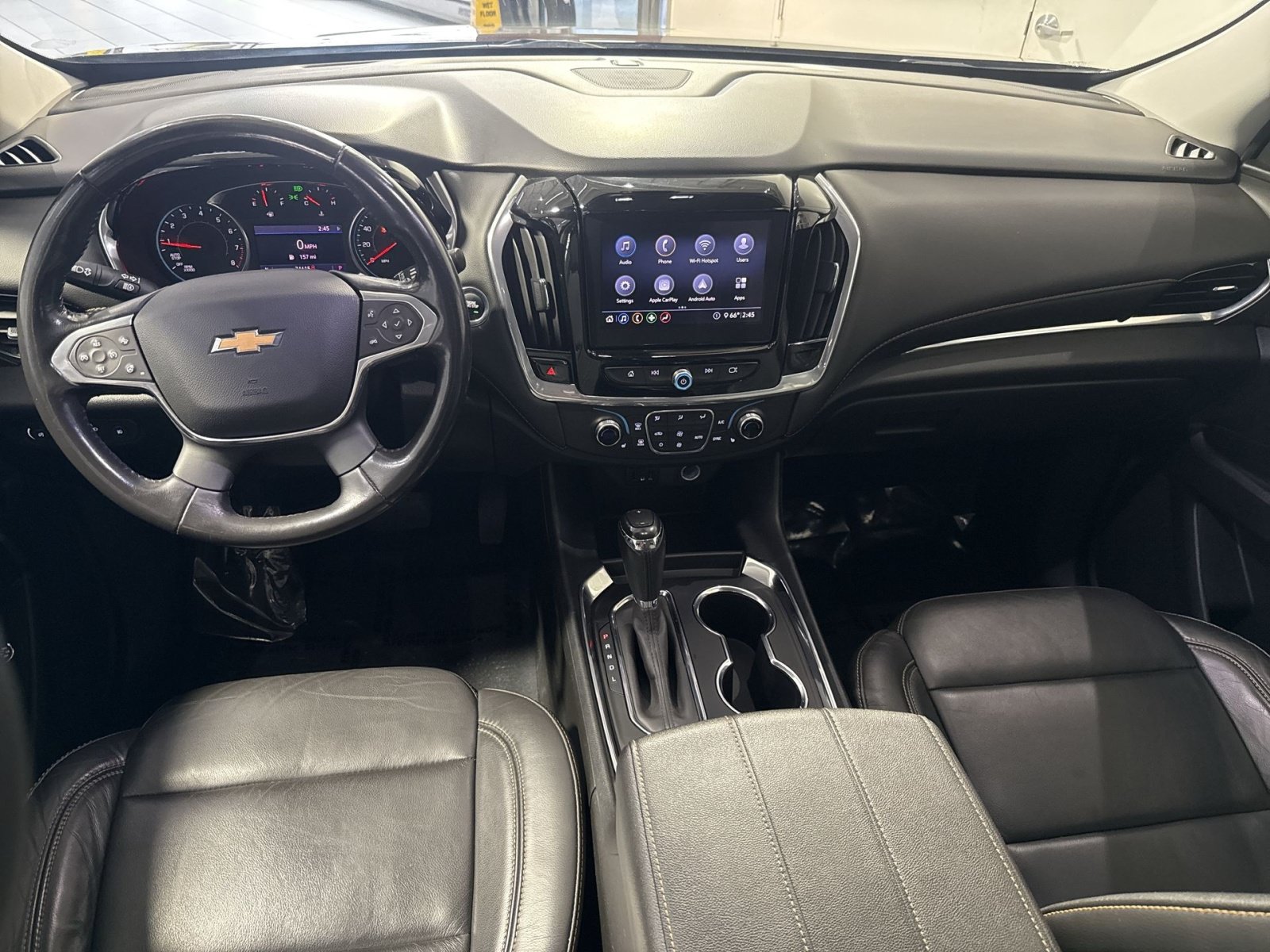 Used 2020 Chevrolet Traverse LT w/ Driver Confidence II Package FWD image 24