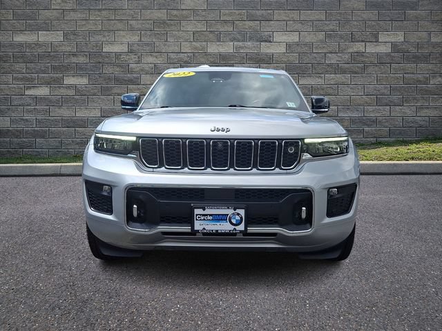 Used 2022 Jeep Grand Cherokee Overland w/ Adv Protech Group III AWD/4WD image 2