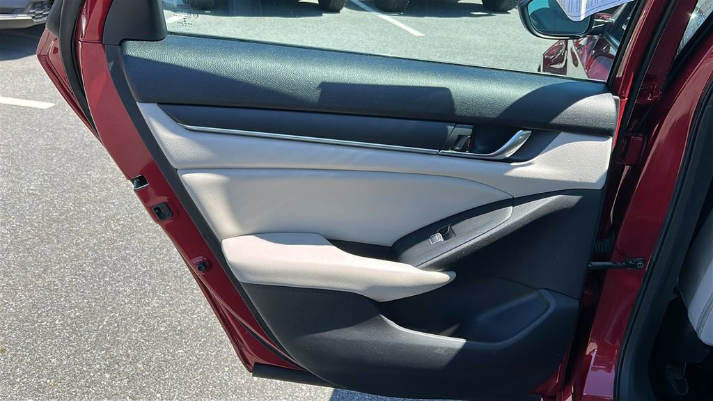 Used 2019 Honda Accord LX image 20
