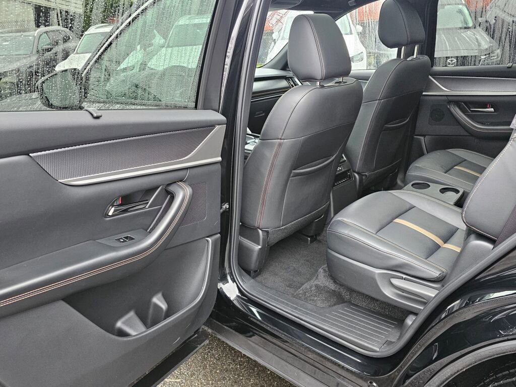 Certified 2024 MAZDA CX-90 Plug-In Hybrid w/ Premium Plus image 16