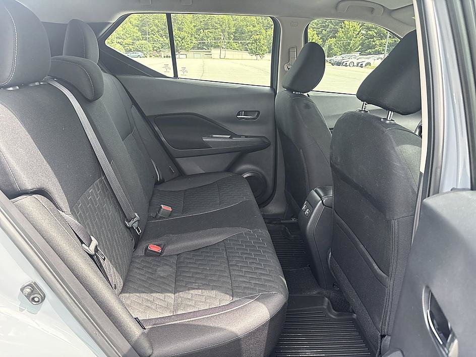Certified 2024 Nissan Kicks SV FWD image 20