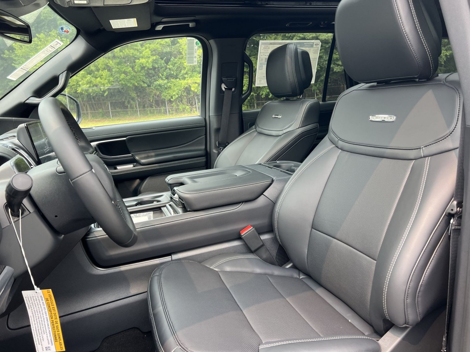 New 2027 Ford Expedition Platinum w/ Stealth Appearance Package AWD/4WD image 13