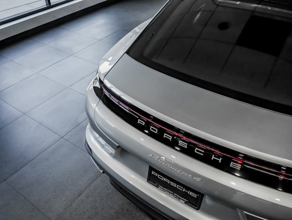 New 2026 Porsche Panamera 4 AWD/4WD image 33