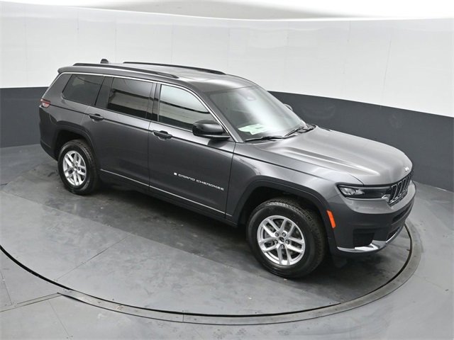 New 2025 Jeep Grand Cherokee L Laredo image 30