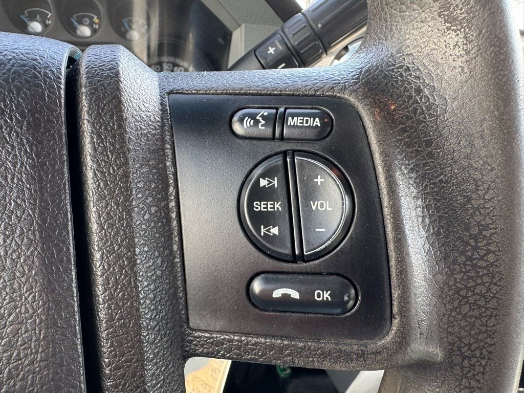 Used 2015 Ford F550 4x4 SuperCab Super Duty image 14