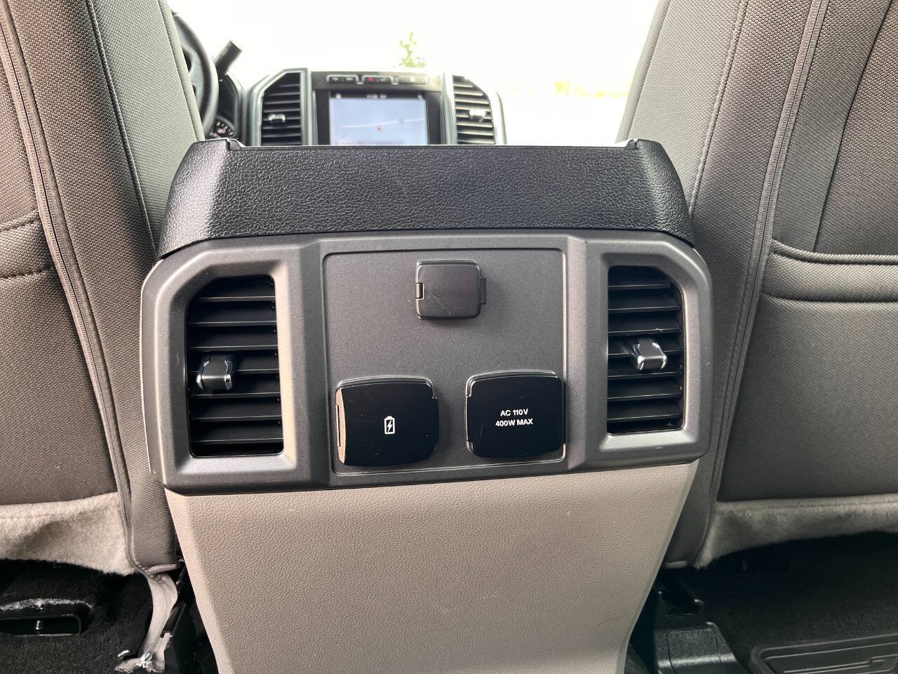 Used 2019 Ford F150 XLT w/ Equipment Group 302A Luxury AWD/4WD image 18