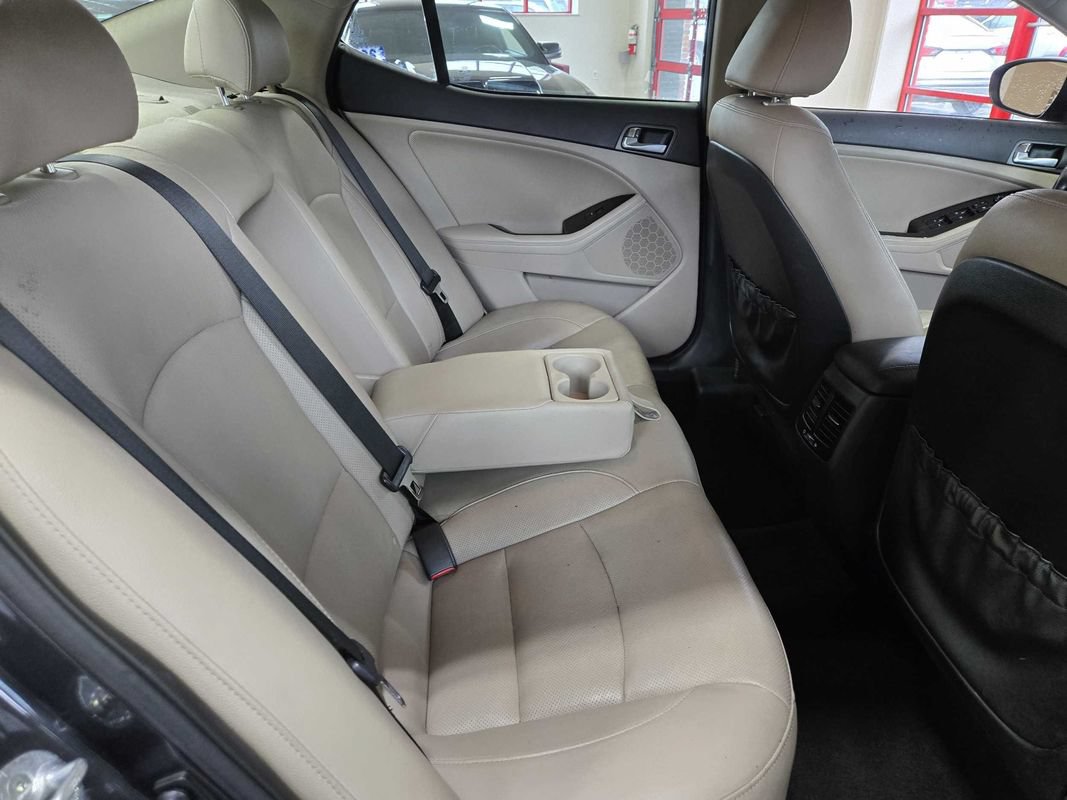 Used 2015 Kia Optima EX FWD image 26