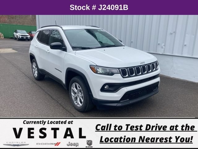New 2024 Jeep Compass Latitude AWD/4WD image 2
