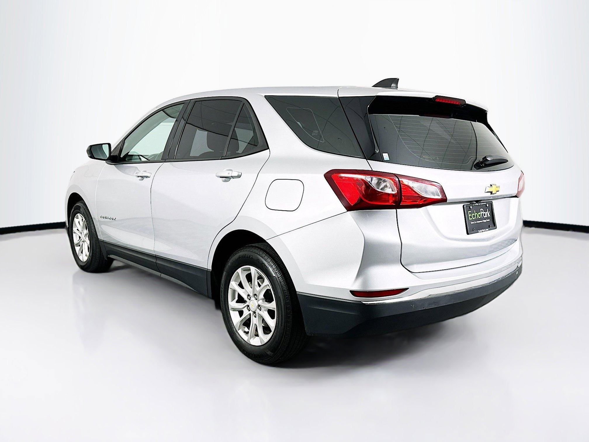 Used 2018 Chevrolet Equinox LS image 5