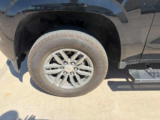 Used 2025 Chevrolet Colorado LT RWD image 12