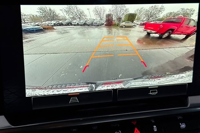 Used 2024 GMC Sierra 1500 SLT image 27