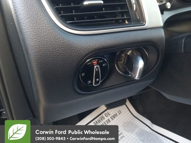 Used 2015 Porsche Macan Turbo image 13