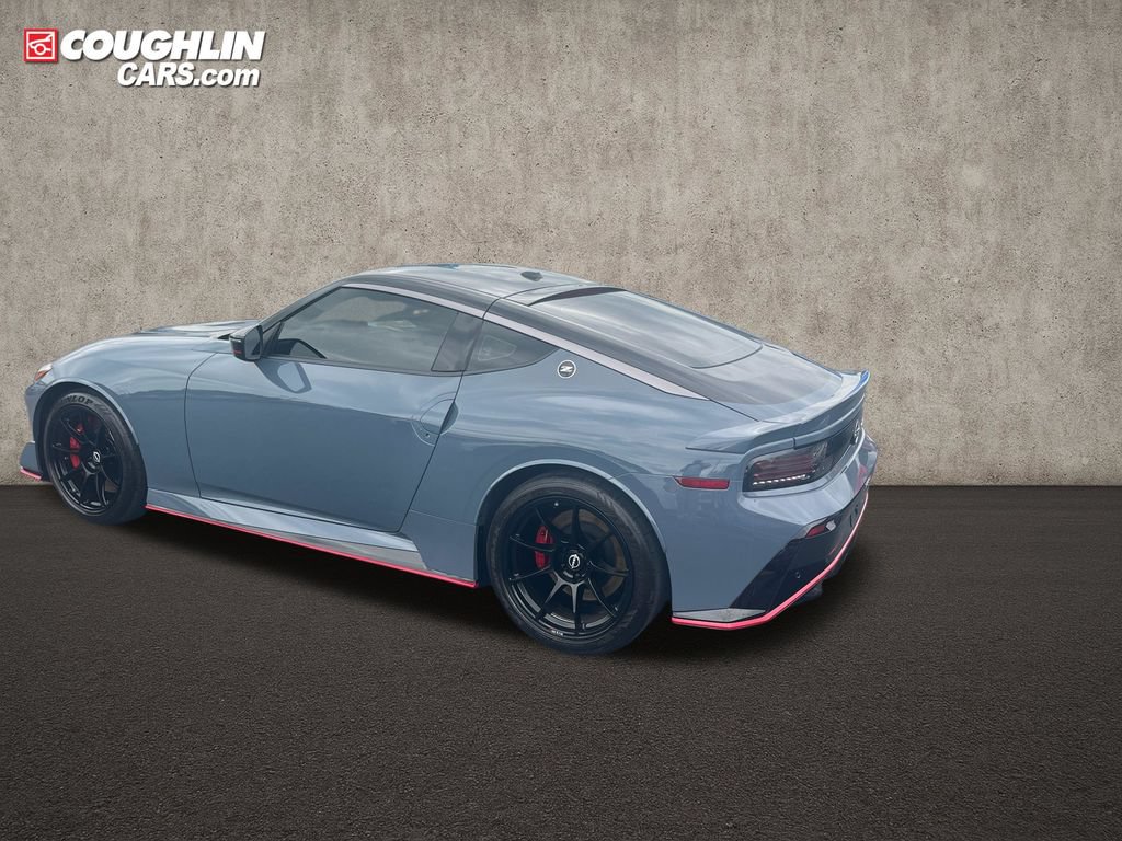 Used 2024 Nissan Z NISMO w/ Floor Mat Package RWD image 3