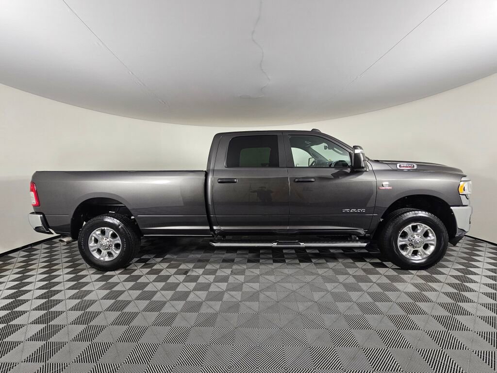 Used 2024 RAM 3500 Big Horn image 2
