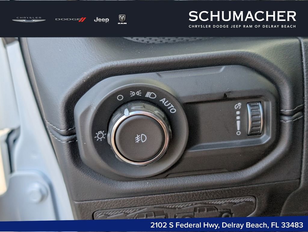 New 2026 Jeep Wrangler Unlimited Rubicon AWD/4WD image 25