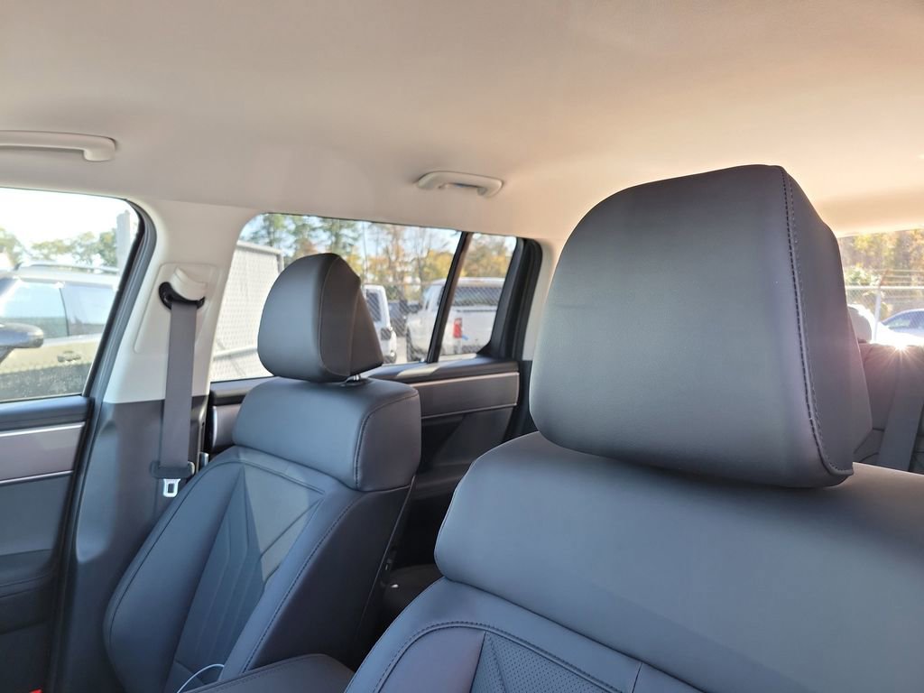 Used 2026 Hyundai Santa Fe SEL FWD image 22