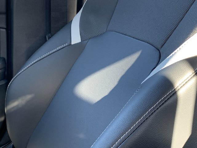 Used 2026 Toyota Camry SE FWD image 11