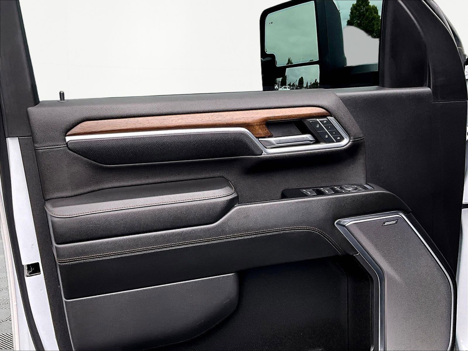 Used 2024 Chevrolet Silverado 3500 High Country w/ High Country Premium Package AWD/4WD image 21