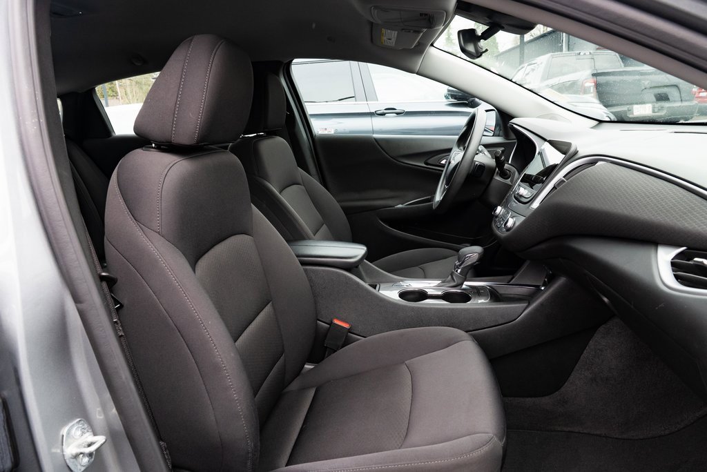 Used 2023 Chevrolet Malibu LT image 23