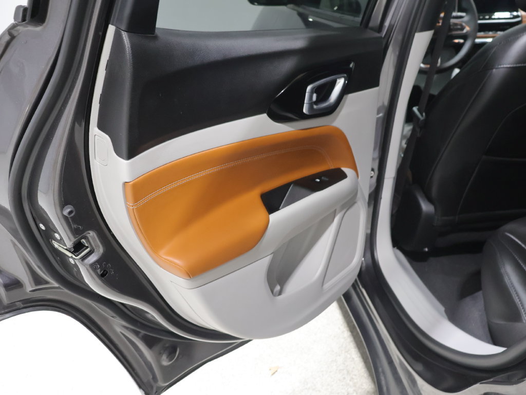 Certified 2024 Jeep Compass Limited AWD/4WD image 20