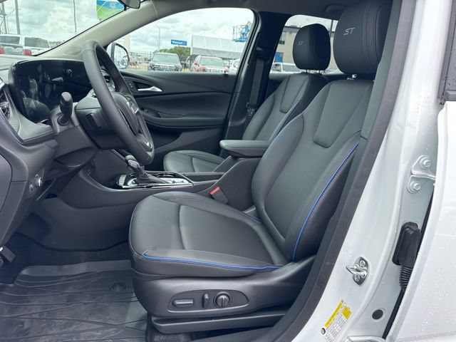 New 2026 Buick Encore GX Sport Touring w/ Comfort Package FWD image 16