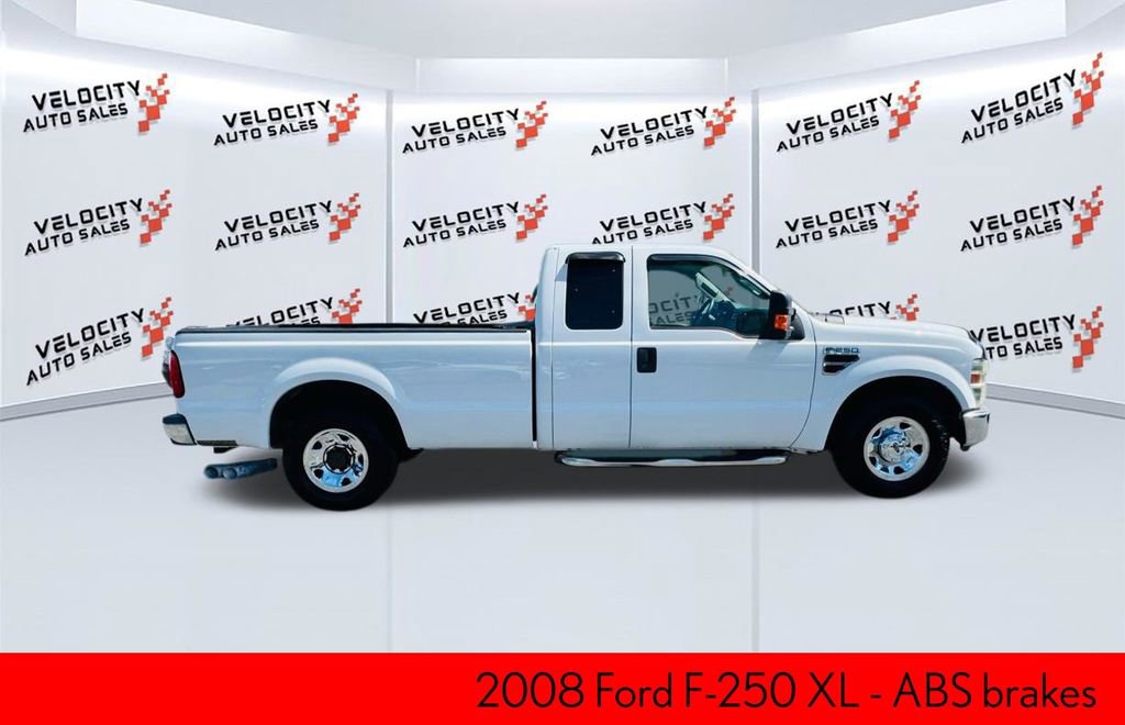 Used 2008 Ford F250 XL RWD image 2