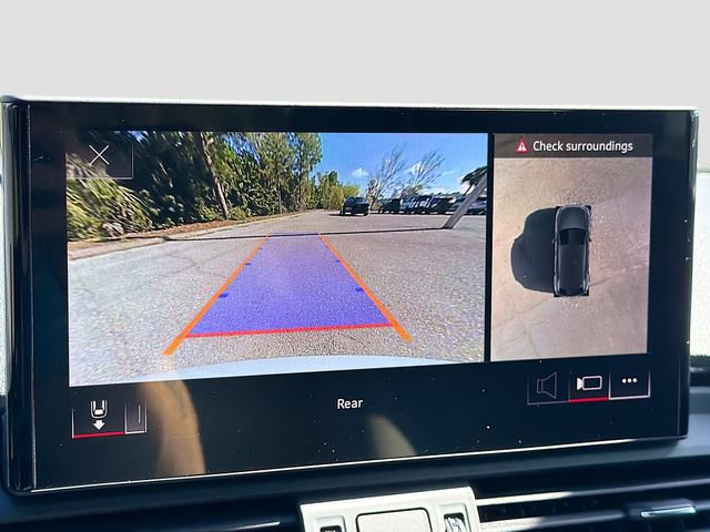 Used 2025 Audi SQ5 Premium Plus image 33