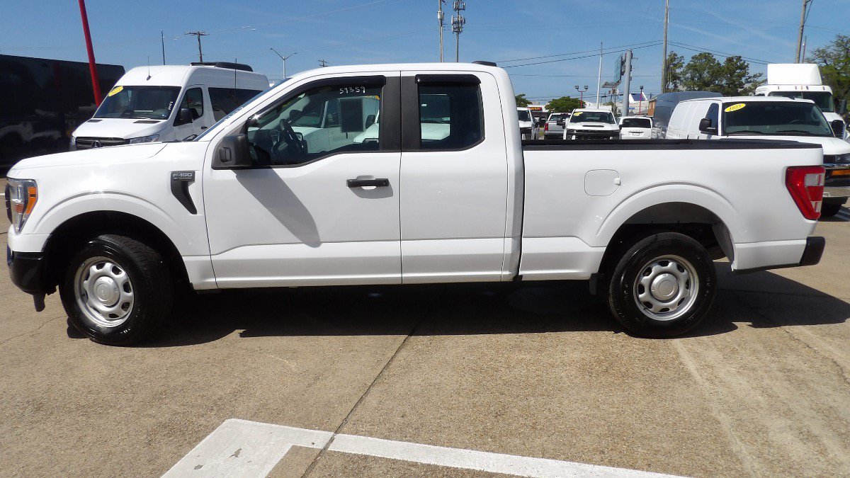 Used 2022 Ford F150 XL w/ Equipment Group 101A High RWD image 5