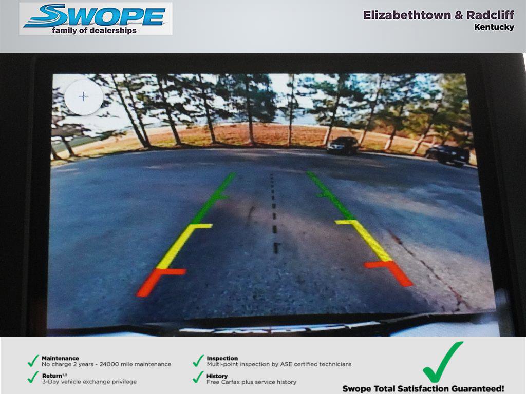 Used 2024 Ford Edge Titanium image 23