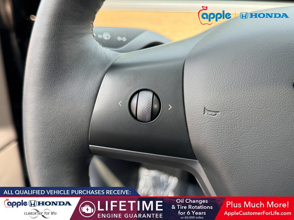 Used 2023 Tesla Model 3 Standard Range RWD image 23