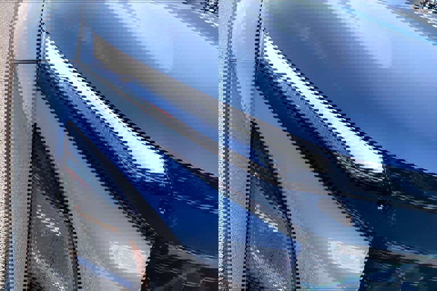 Used 2025 Chevrolet Equinox LT w/ Midnight Edition image 27