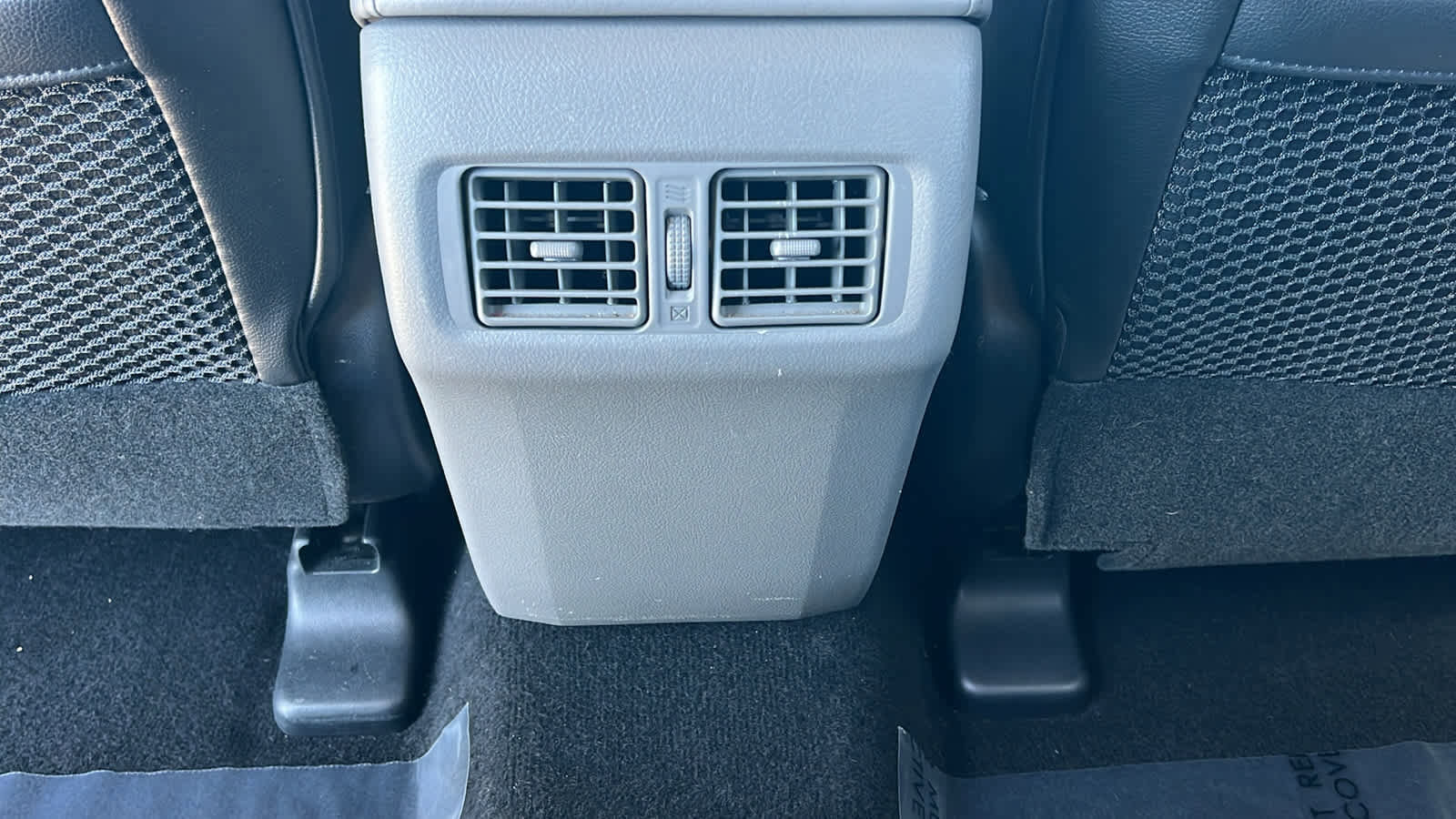 Used 2011 Toyota 4Runner SR5 w/ Premium Pkg w/Leather AWD/4WD image 24
