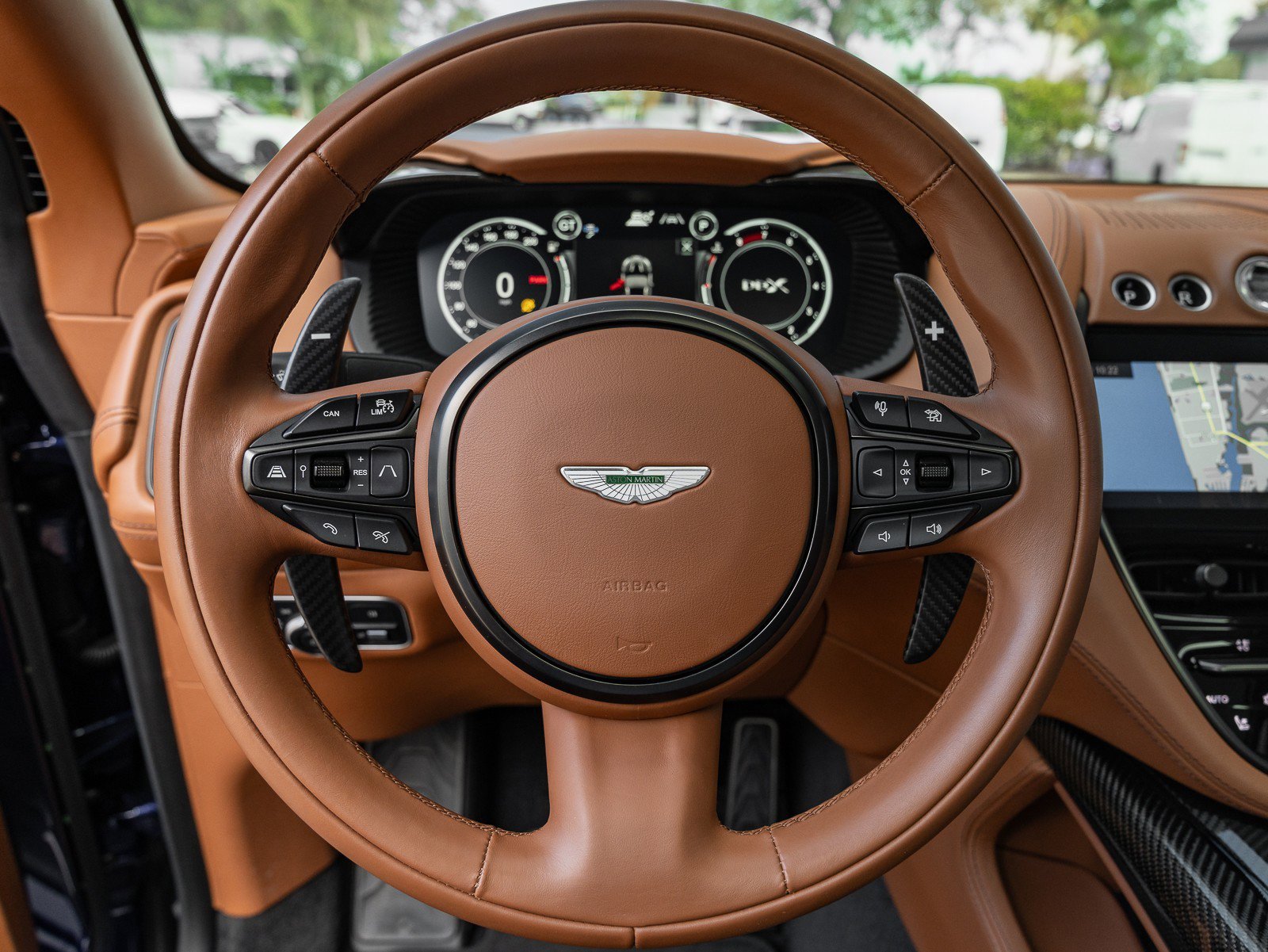 Used 2023 Aston Martin DBX 707 image 20