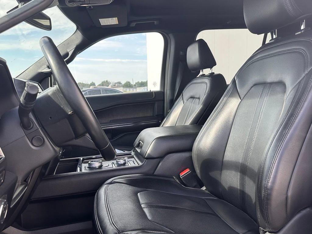 Used 2021 Ford Expedition Max Limited AWD/4WD image 13