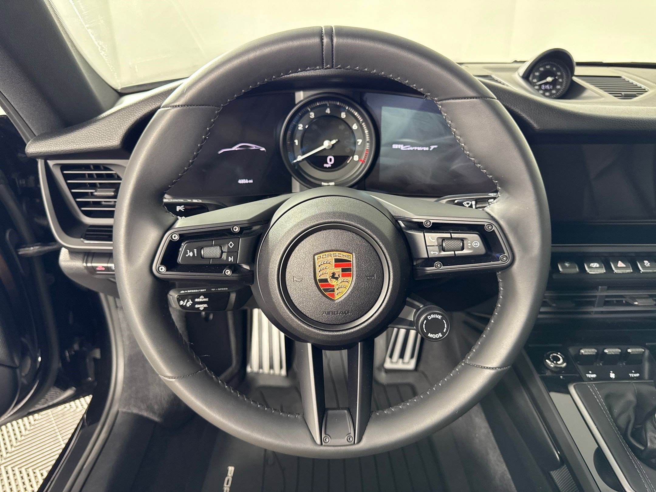 Certified 2024 Porsche 911 Carrera T image 16