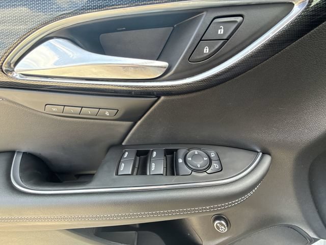 Used 2023 Buick Envision Essence AWD/4WD image 14
