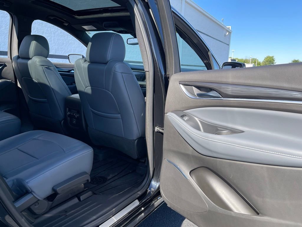 Used 2023 Buick Enclave Essence w/ Experience Buick Package FWD image 36