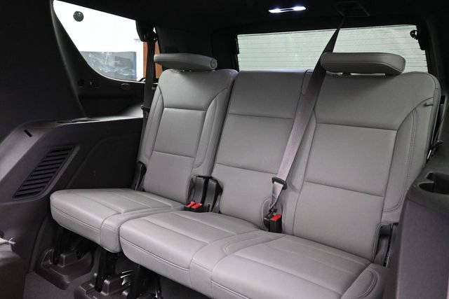 Used 2024 Chevrolet Tahoe LT AWD/4WD image 9