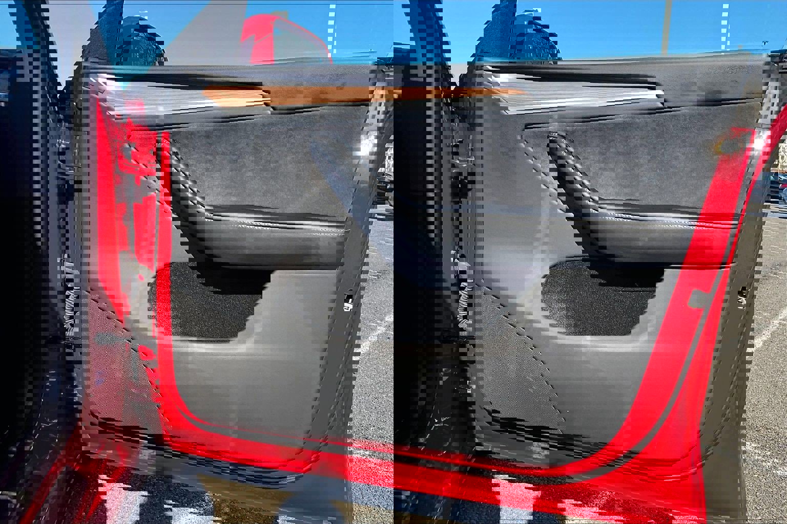 Used 2023 Tesla Model Y Long Range image 22