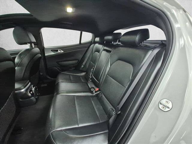 Used 2022 Kia Stinger GT1 RWD image 22