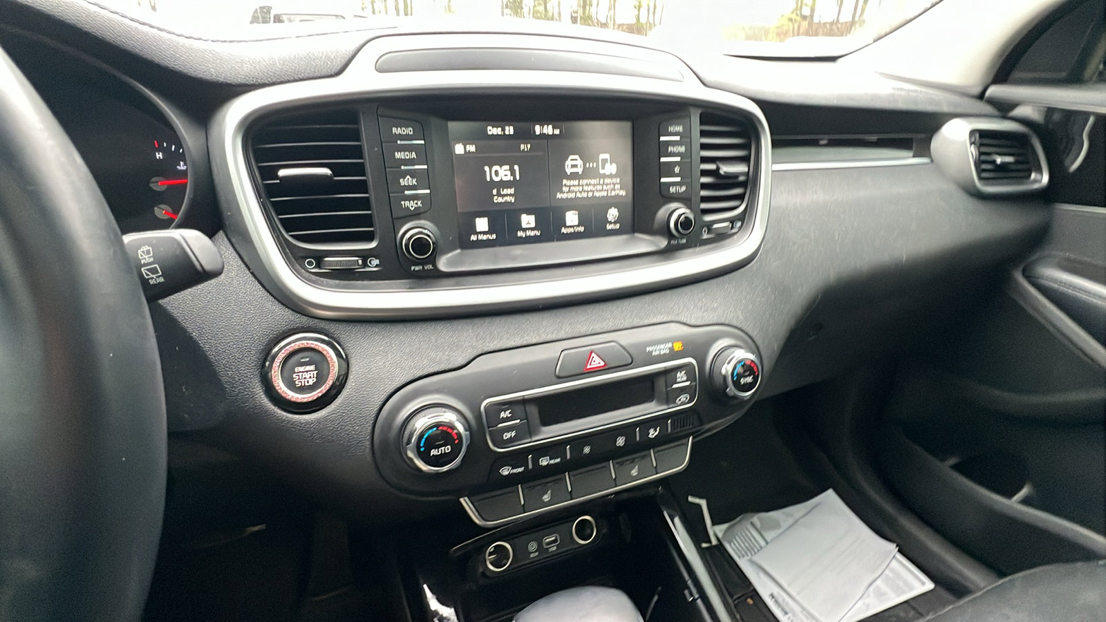 Used 2019 Kia Sorento EX image 35