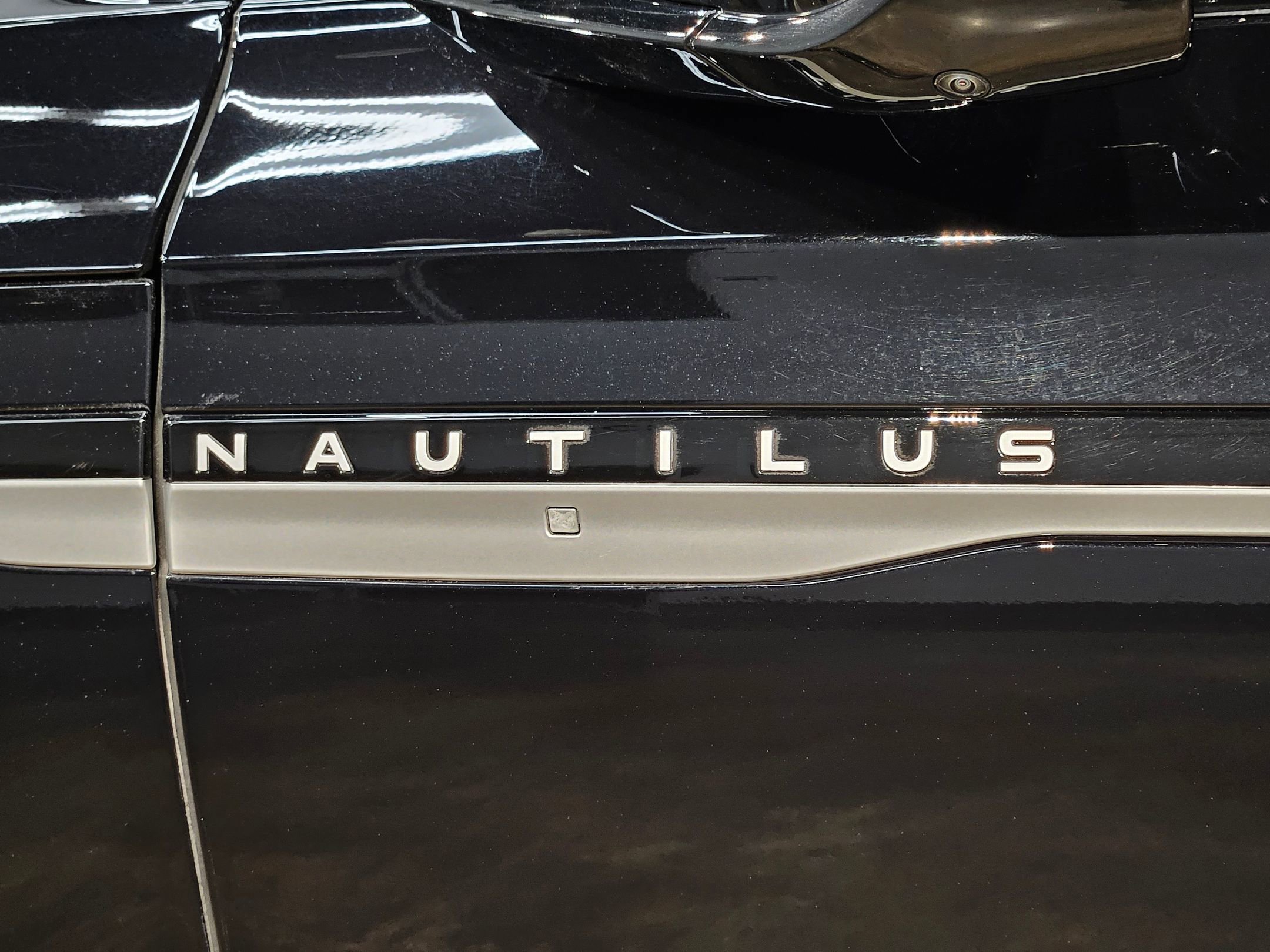 Used 2024 Lincoln Nautilus Reserve image 36