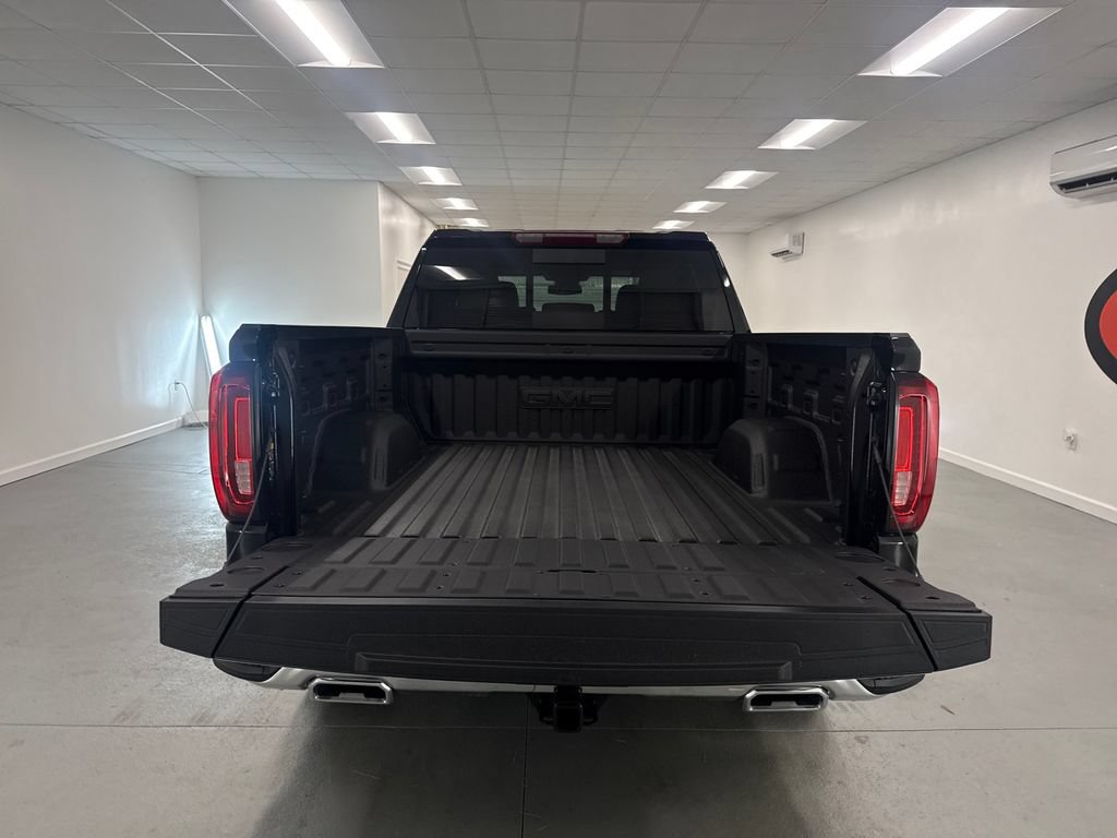 New 2026 GMC Sierra 1500 SLT w/ SLT Premium Plus Package AWD/4WD image 8