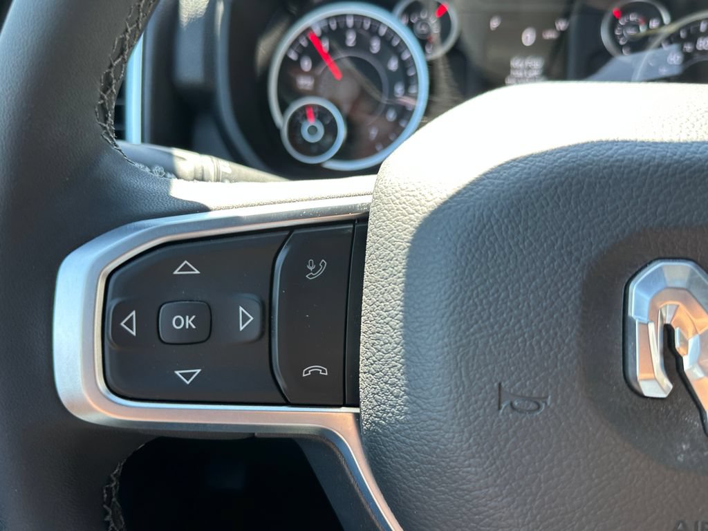 New 2026 RAM 2500 Big Horn AWD/4WD image 21