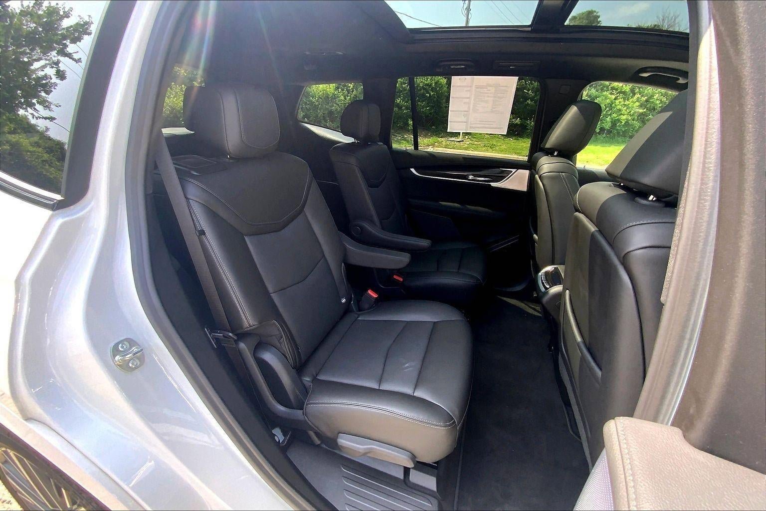 Certified 2025 Cadillac XT6 Sport w/ Technology Package AWD/4WD image 24